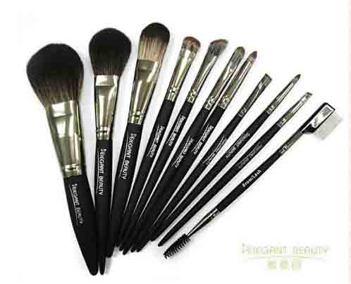 如何用糖心VLOG产精国品免费入画出立体妆容呢？